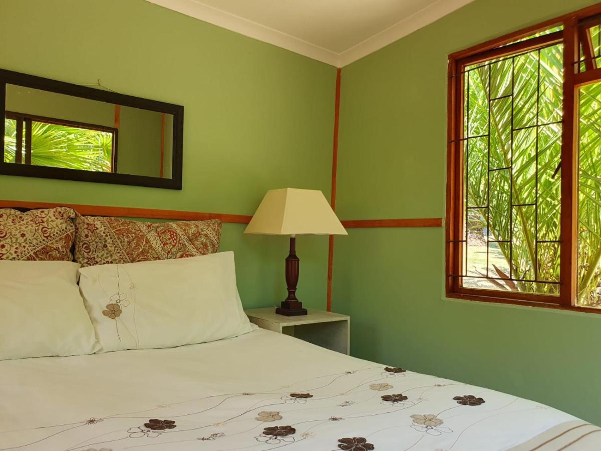 The Farmhouse Palm Tree Cabin Stellenbosch Exterior foto
