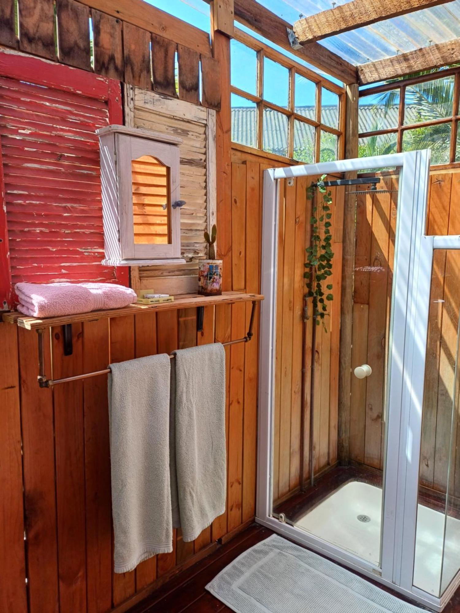 The Farmhouse Palm Tree Cabin Stellenbosch Exterior foto